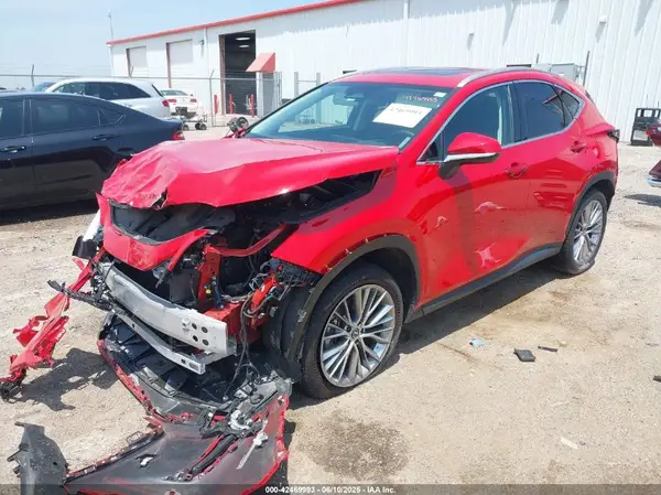 2T2GGCEZ9SC071544 2025 LEXUS NX - Image 2