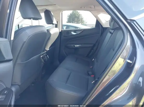 2T2GGCEZ9SC076615 2025 LEXUS NX - Image 8