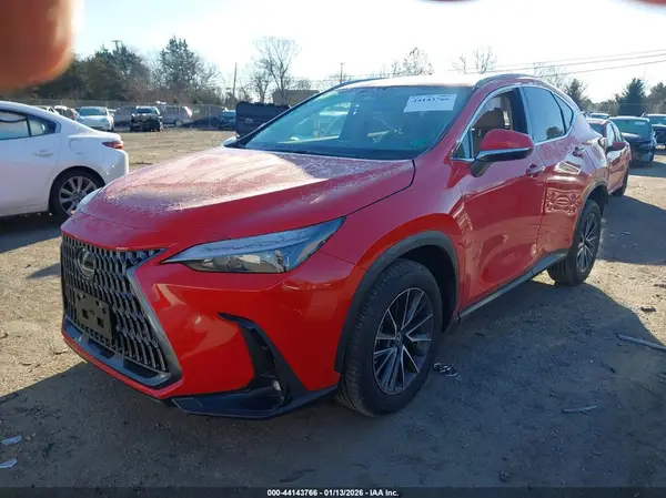 2T2GGCEZ9SC093138 2025 LEXUS NX - Image 2
