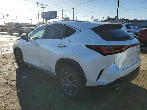 2T2GGCEZXNC004892 2022 LEXUS NX - Image 2