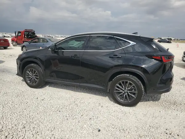 2T2GGCEZXNC008442 2022 LEXUS NX - Image 2