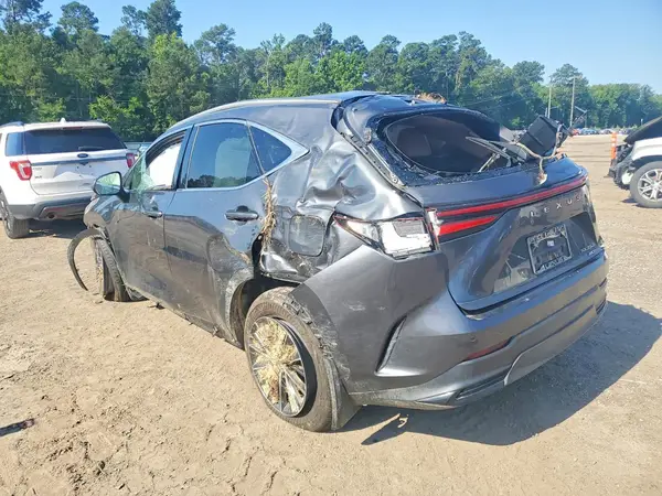 2T2GGCEZXNC009896 2022 LEXUS NX - Image 2