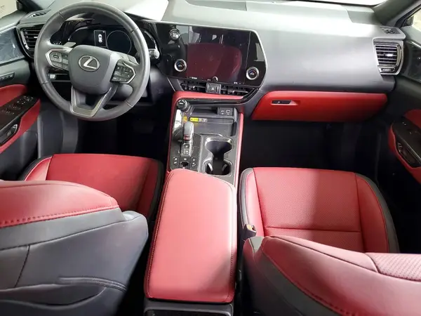 2T2GGCEZXSC082004 2025 LEXUS NX - Image 8