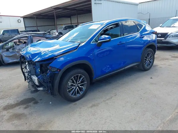 2T2GKCEZ0NC004110 2022 LEXUS NX - Image 2