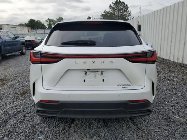 2022 LEXUS NX auction photo 6