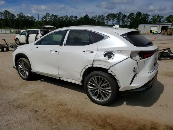 2T2GKCEZ1NC008988 2022 LEXUS NX - Image 2