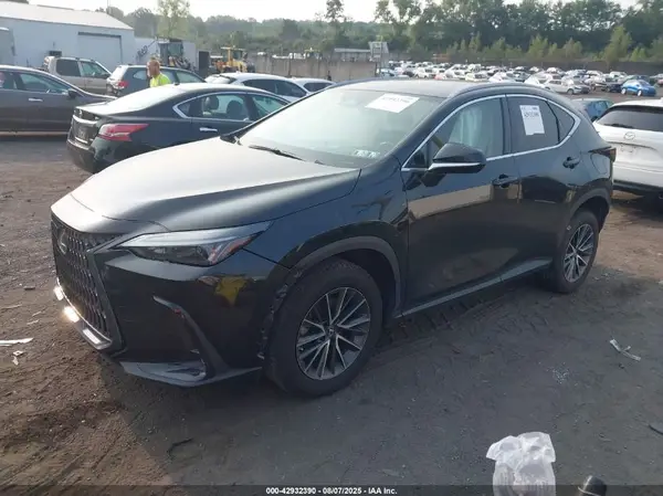 2T2GKCEZ1PC012784 2023 LEXUS NX - Image 2
