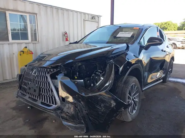 2T2GKCEZ1TC063843 2026 LEXUS NX - Image 2