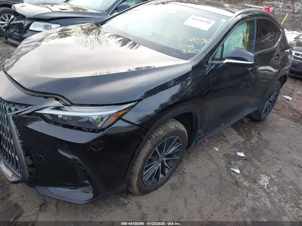 2T2GKCEZ2SC035791 2025 LEXUS NX - Image 2
