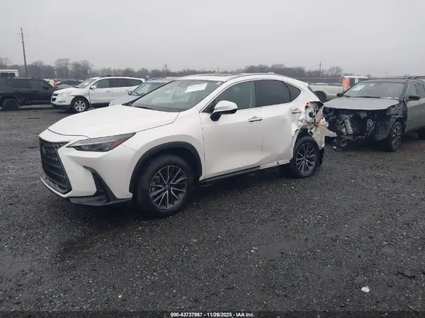 2T2GKCEZ2SC054227 2025 LEXUS NX - Image 2