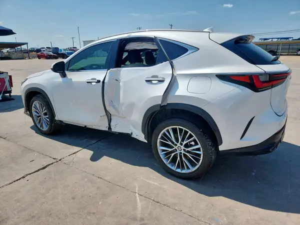 2T2GKCEZ3PC009966 2023 LEXUS NX - Image 2