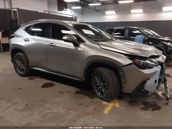 2T2GKCEZ3RC016337 2024 LEXUS NX - Image 1