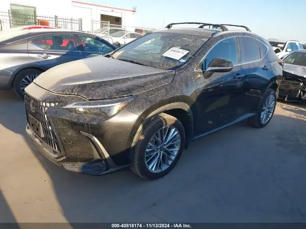 2T2GKCEZ4PC012939 2023 LEXUS NX - Image 2