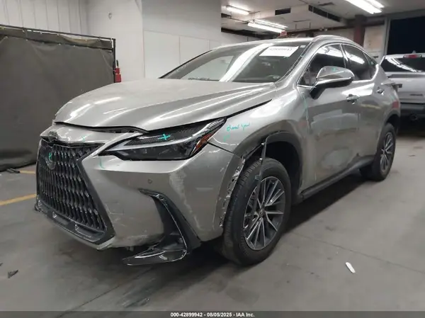 2T2GKCEZ4PC014593 2023 LEXUS NX - Image 2