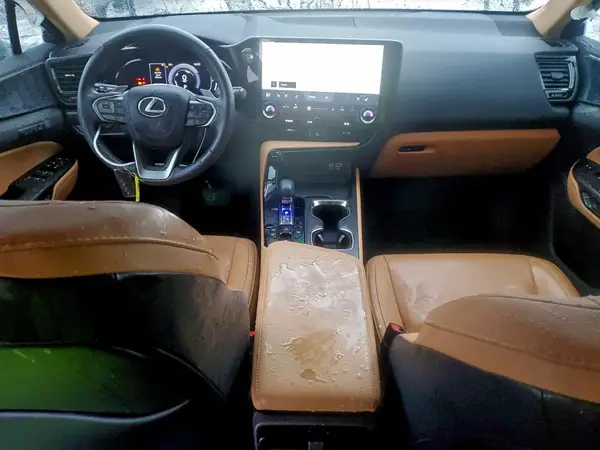 2T2GKCEZ4SC032715 2025 LEXUS NX - Image 8