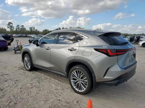 2T2GKCEZ5PC012786 2023 LEXUS NX - Image 2