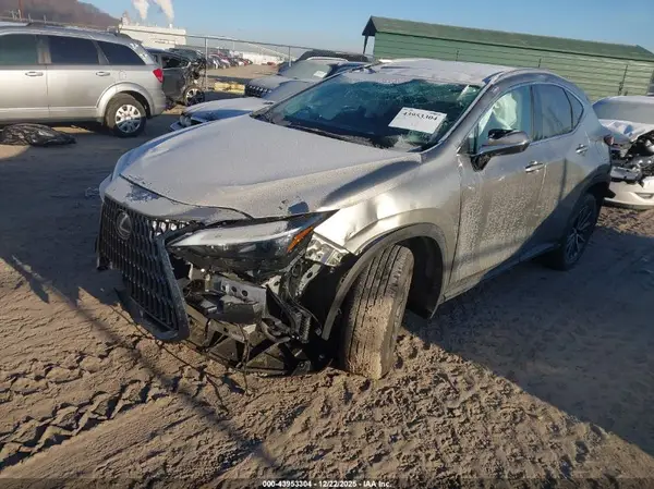 2T2GKCEZ5RC030045 2024 LEXUS NX - Image 2
