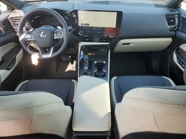 2T2GKCEZ5RC030692 2024 LEXUS NX - Image 8