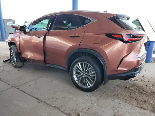 2T2GKCEZ5SC033453 2025 LEXUS NX - Image 2