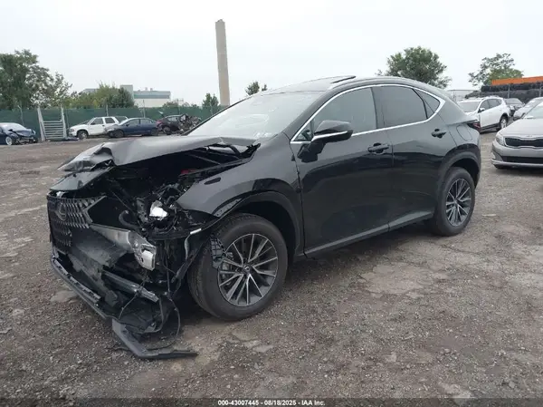 2T2GKCEZ5SC054397 2025 LEXUS NX - Image 2