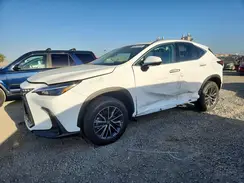 2T2GKCEZ5TC061738 2026 LEXUS NX