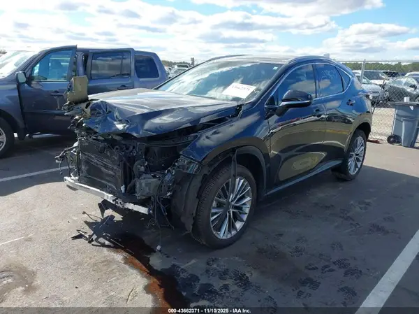 2T2GKCEZ7NC005089 2022 LEXUS NX - Image 2