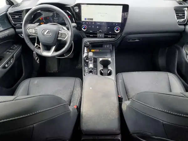 2T2GKCEZ7RC022321 2024 LEXUS NX - Image 8