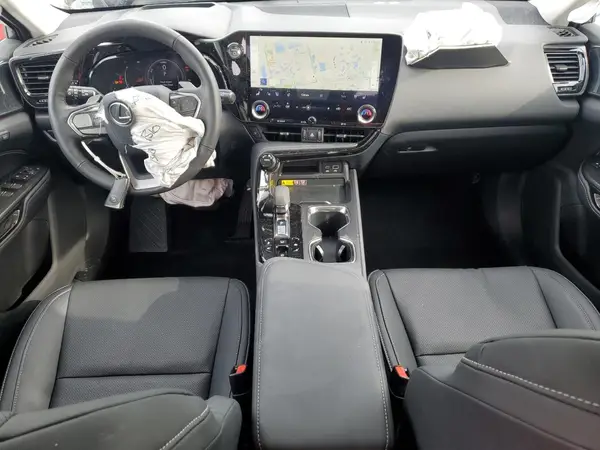 2T2GKCEZ7SC038637 2025 LEXUS NX - Image 8