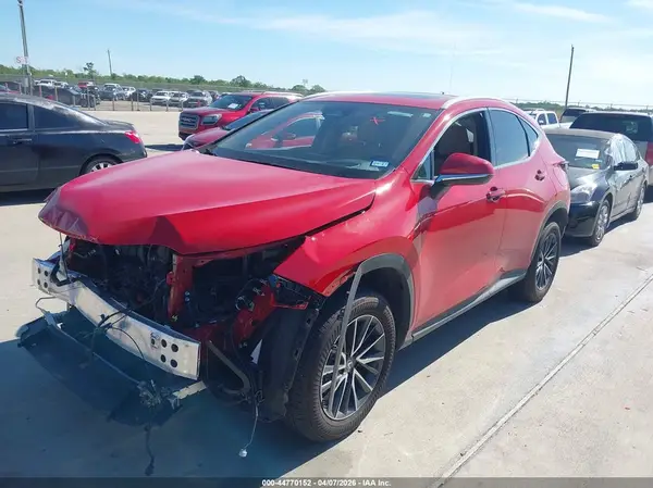 2T2GKCEZ8RC029648 2024 LEXUS NX - Image 2