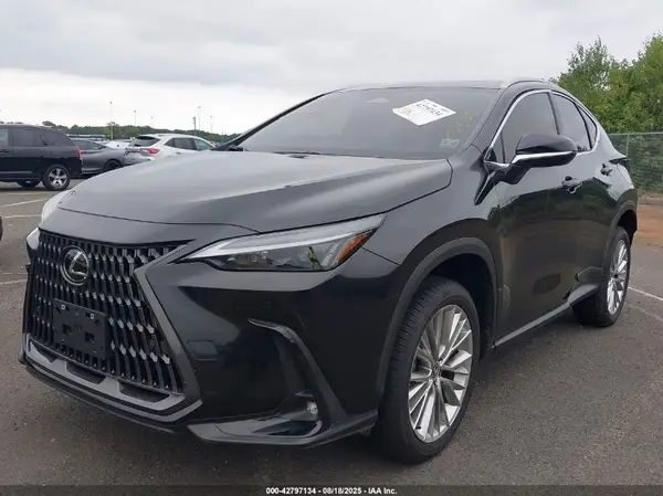 2T2GKCEZ8SC051624 2025 LEXUS NX - Image 2