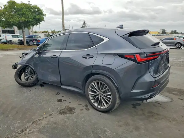 2T2GKCEZXNC004664 2022 LEXUS NX - Image 2