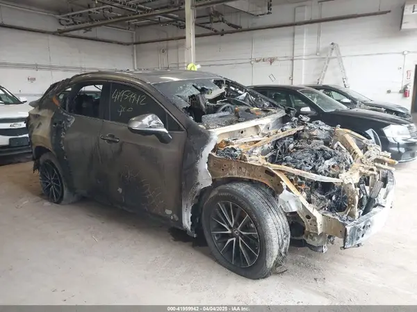 2T2GKCEZXRC020420 2024 LEXUS NX - Image 1