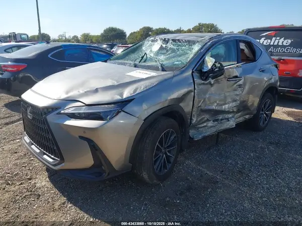 2T2GKCEZXSC047171 2025 LEXUS NX - Image 2