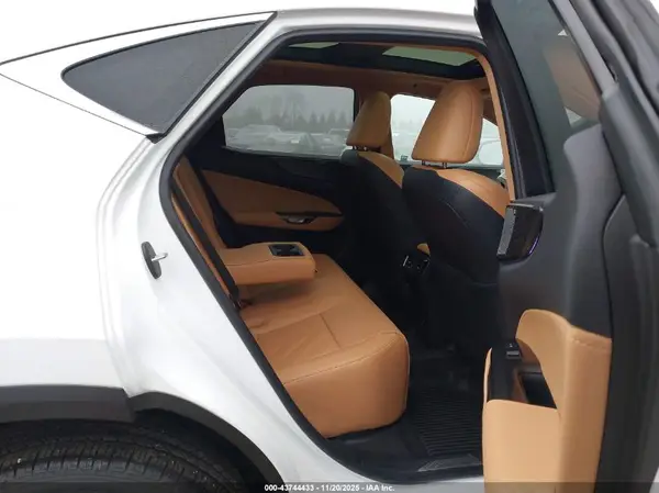 2T2HGCEZ0TC102086 2026 LEXUS NX - Image 8
