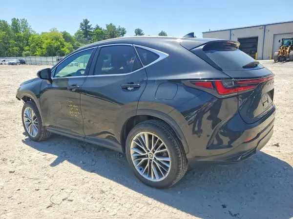 2T2HGCEZ1RC034812 2024 LEXUS NX - Image 2