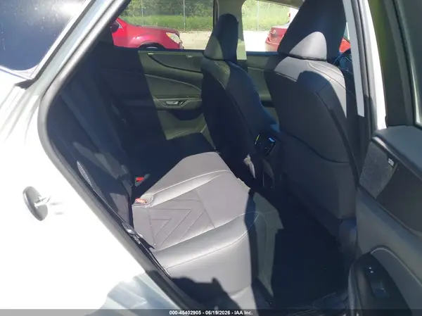 2T2HGCEZ1SC082686 2025 LEXUS NX - Image 8