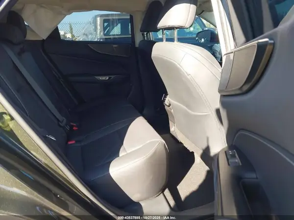 2T2HGCEZ2RC035113 2024 LEXUS NX - Image 8