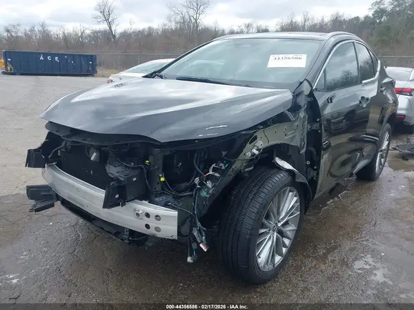 2T2HGCEZ3NC011753 2022 LEXUS NX - Image 2