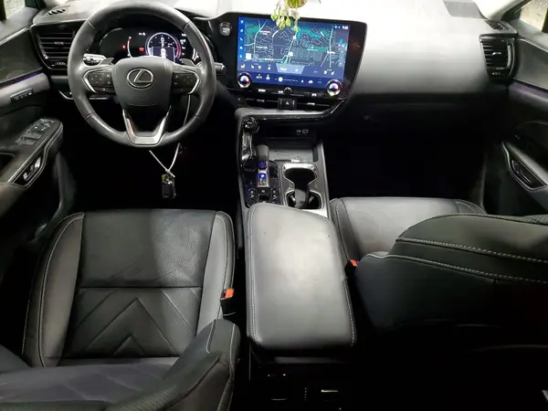 2T2HGCEZ3RC031992 2024 LEXUS NX - Image 8