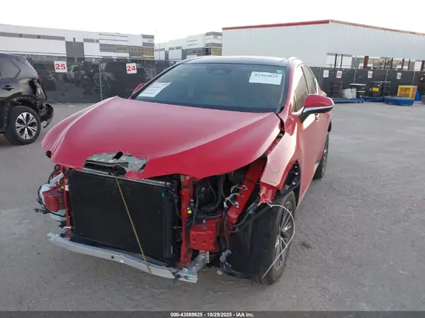 2T2HGCEZ3SC090272 2025 LEXUS NX - Image 2