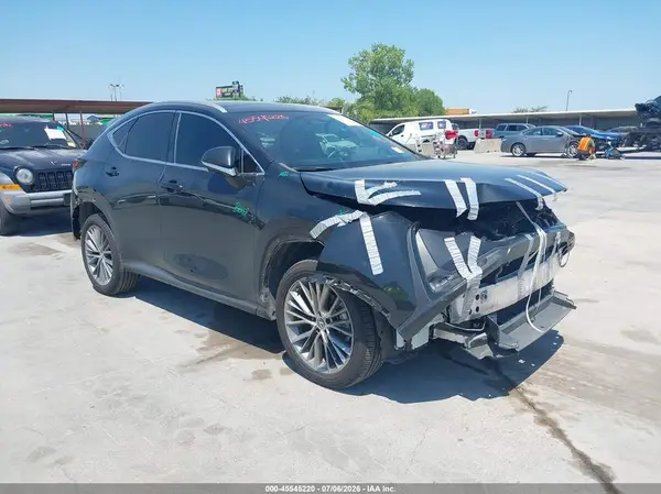 2T2HGCEZ4NC011762 2022 LEXUS NX - Image 1