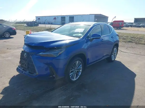 2T2HGCEZ4SC085730 2025 LEXUS NX - Image 2