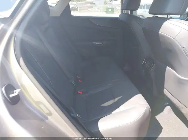 2T2HGCEZ5NC010538 2022 LEXUS NX - Image 8