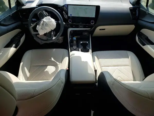 2T2HGCEZ6SC078987 2025 LEXUS NX - Image 8