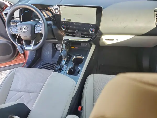 2T2HGCEZ6SC092534 2025 LEXUS NX - Image 8