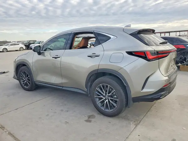 2T2HGCEZ7RC046320 2024 LEXUS NX - Image 2
