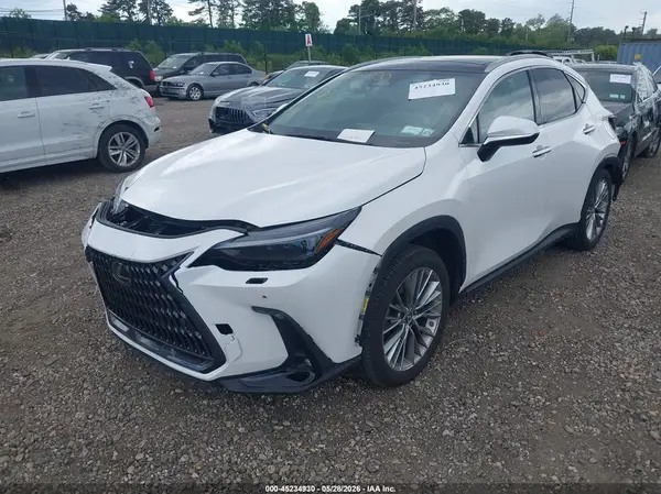 2T2HGCEZ8NC007195 2022 LEXUS NX - Image 2