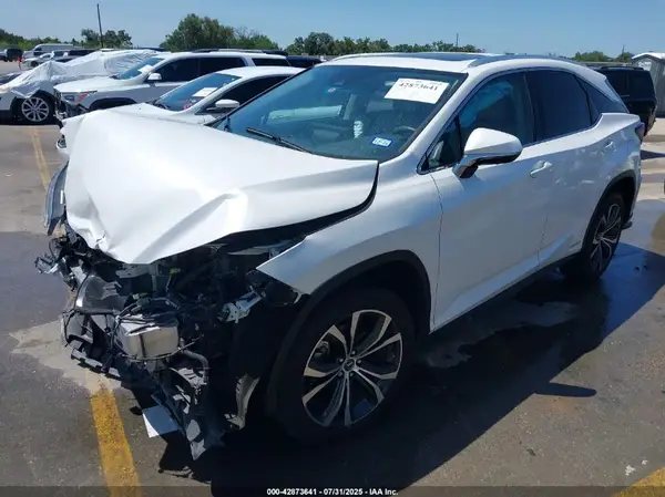 2T2HGMDA0MC058335 2021 LEXUS RX - Image 2