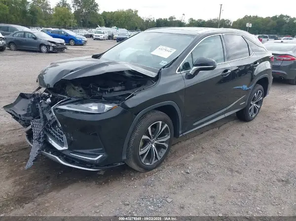 2T2HGMDA0NC074245 2022 LEXUS RX - Image 2