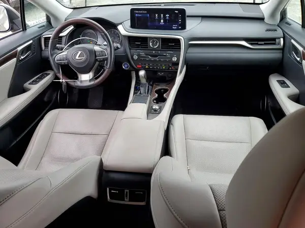 2T2HGMDA1LC050212 2020 LEXUS RX - Image 8
